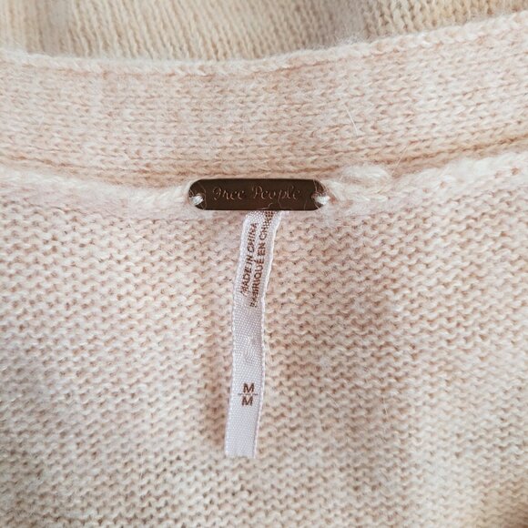 Free People Cardigan Sweater Womens Medium Peachy Pink Angora Blend Sequins - Picture 10 of 11